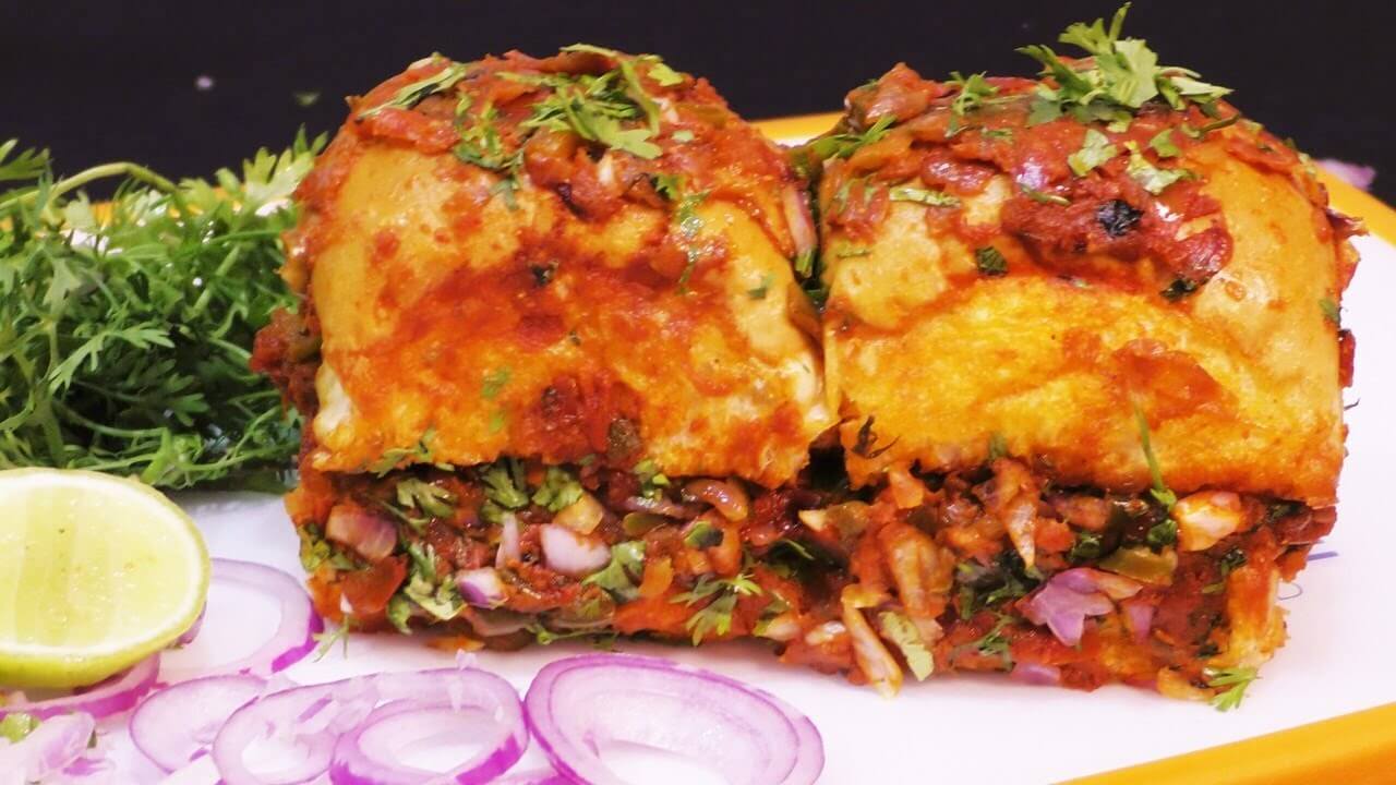 Pav Bhaji Kaise Banate Hain - पाव भाजी कैसे बनाते हैं - Pav Bhaji